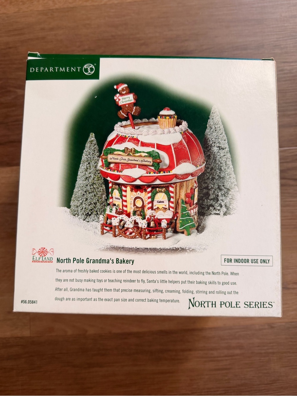 NEW Dept 56, North Pole Series, Elf Land “North Pole Grandma’s Bakery”